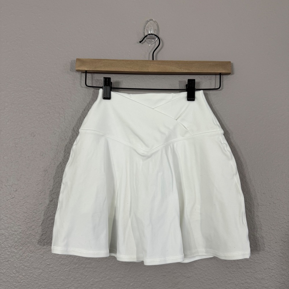 OFFLINE by Aerie Size XS White‎ Real Me Crossover High Waisted Athletic Skort